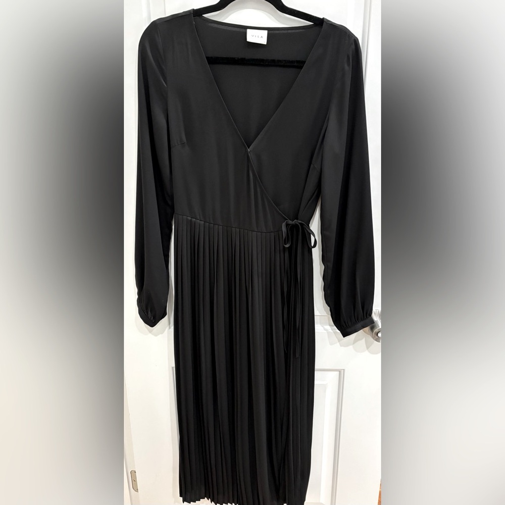 Vila black chiffon pleated wrap dress from Paris boutique
